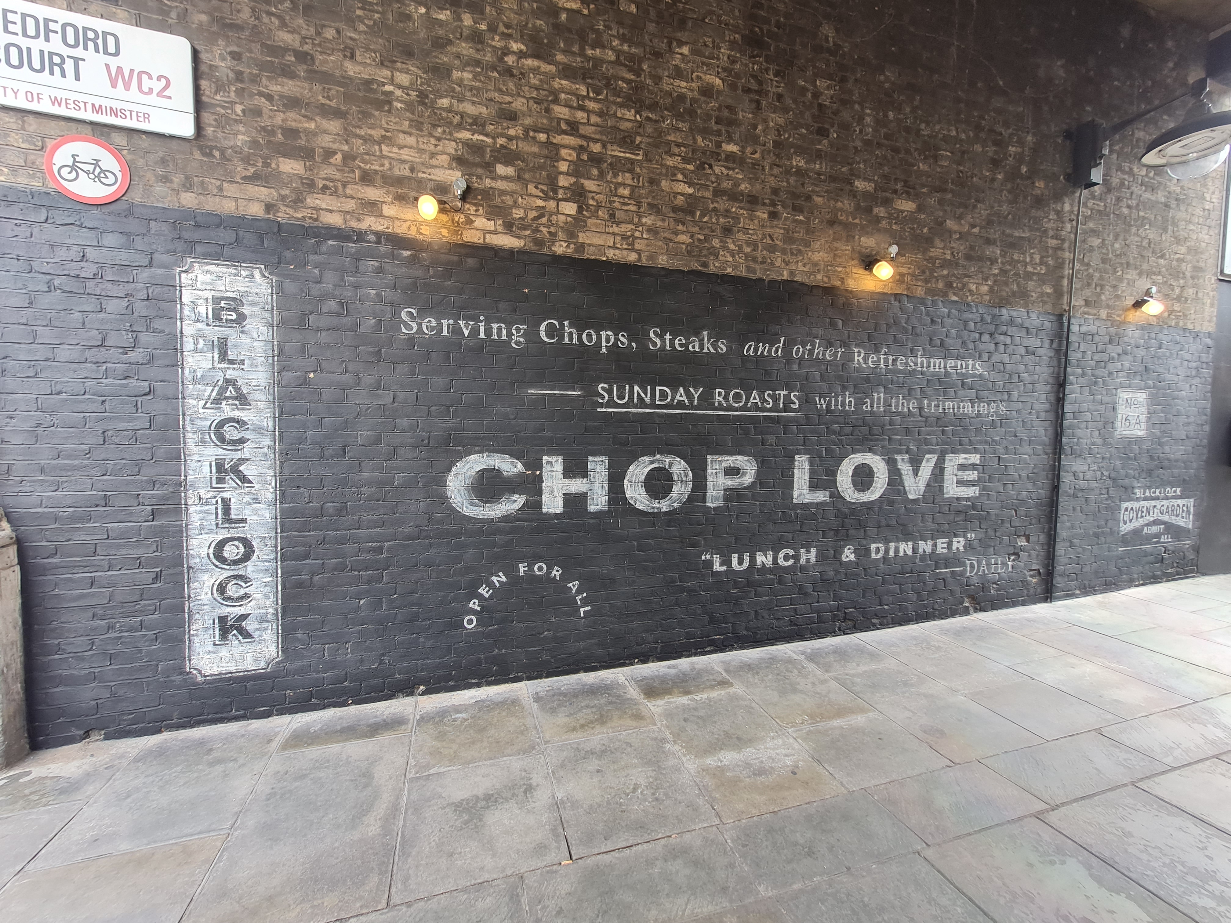 Traditional Signwriting 
